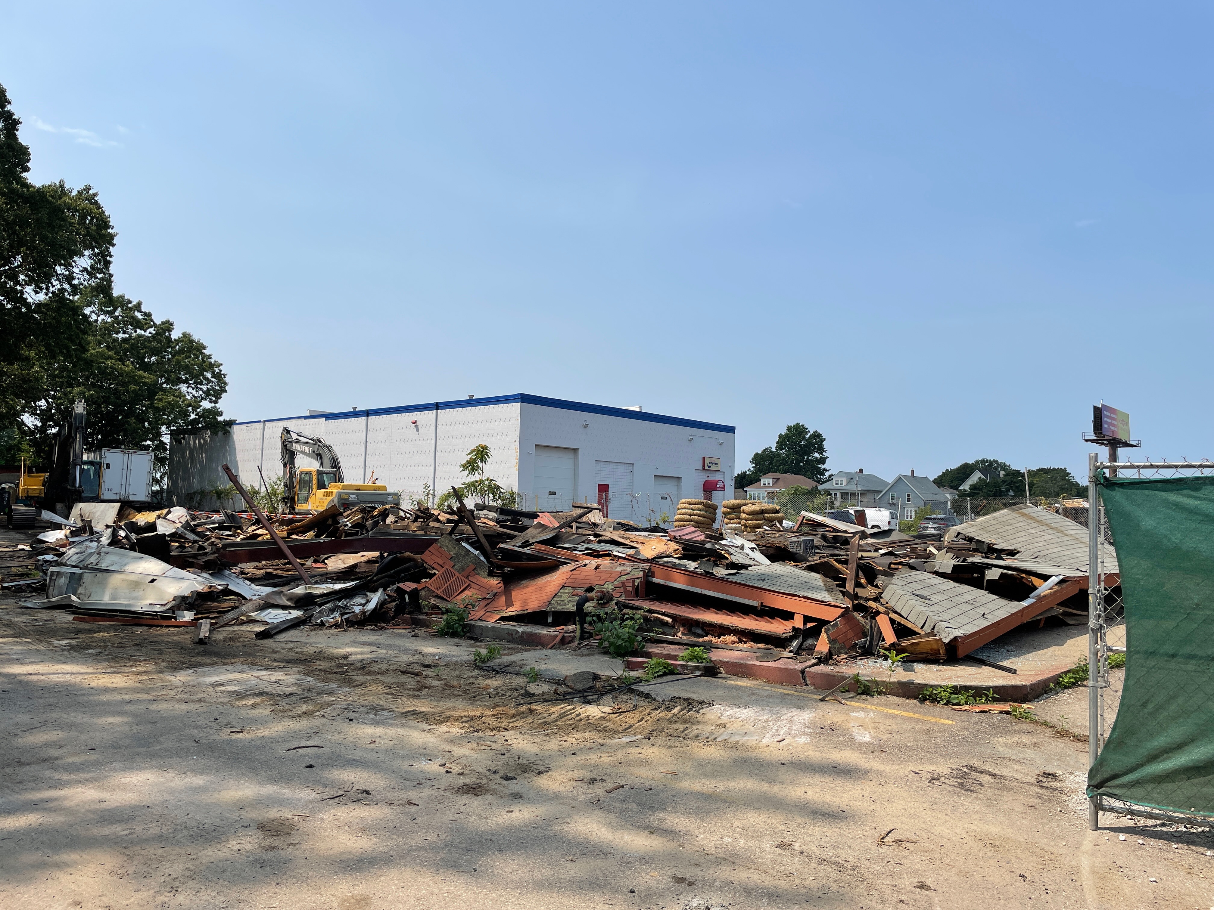 El Fogon demolished 2021 (1)